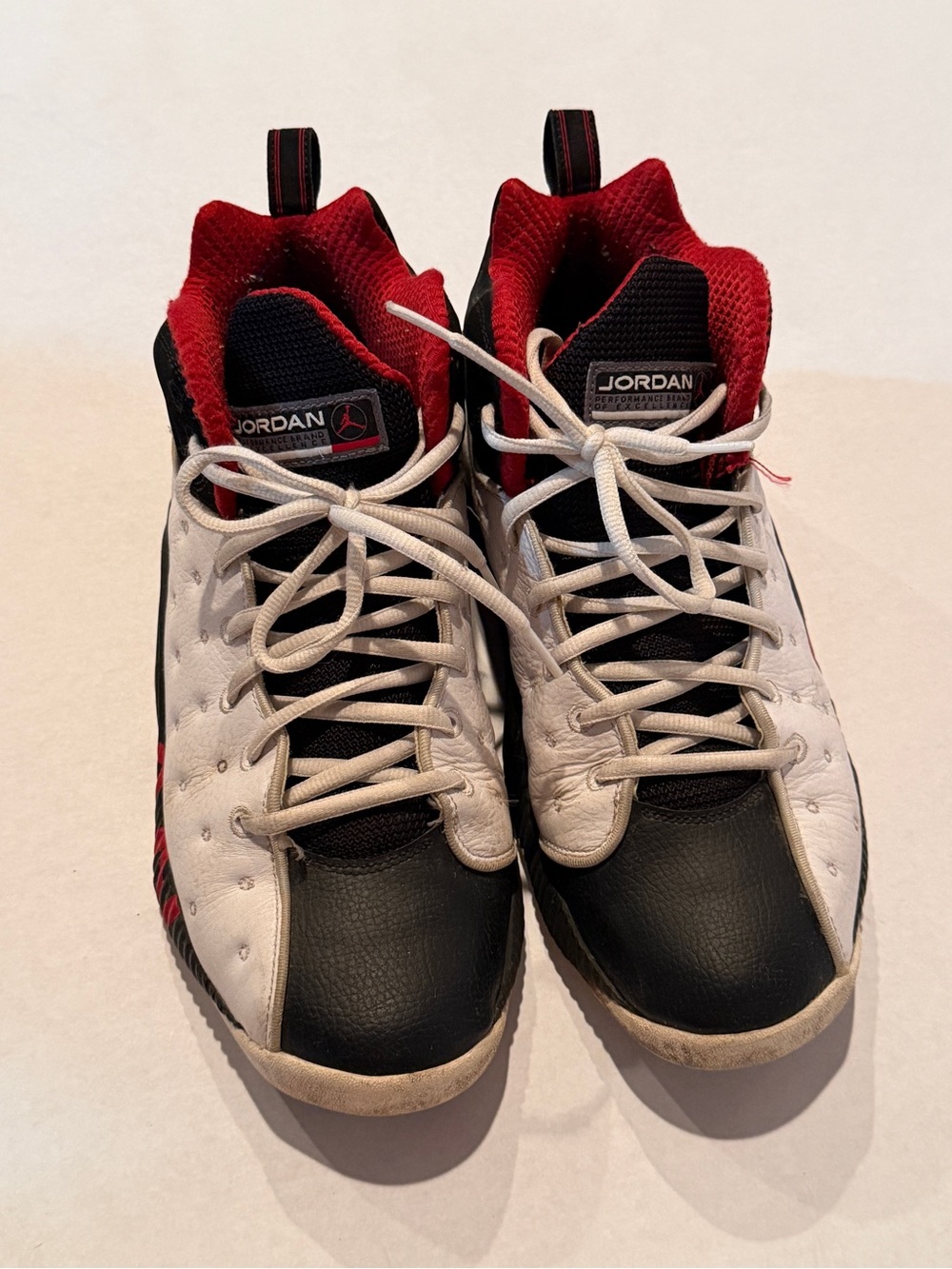 Jordan Jumpman Team 2 White/Black-Varsity Red sneakers